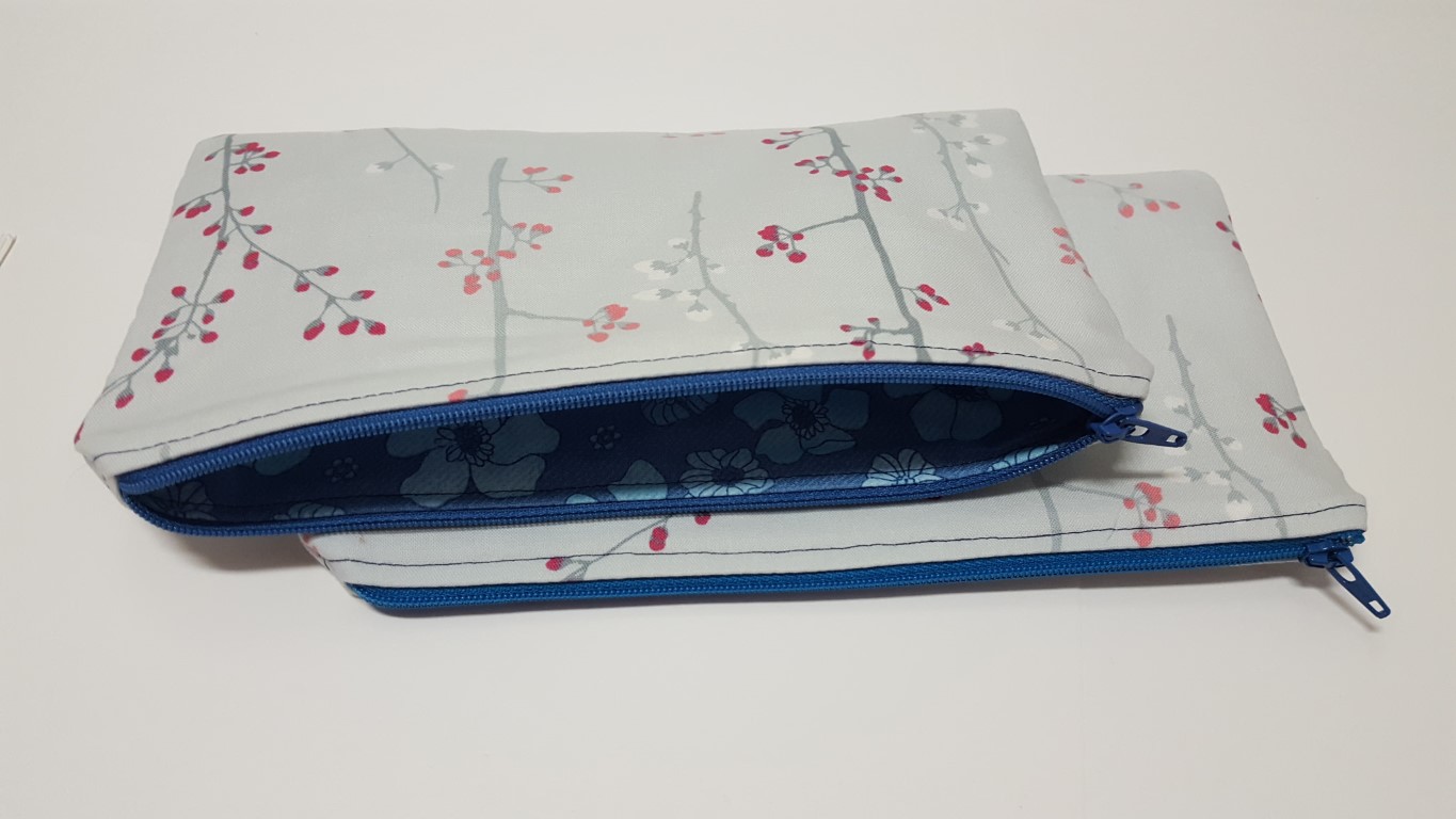 Winter zipper pouches